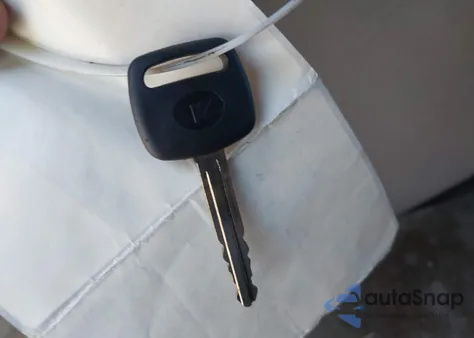 2008 Toyota Sienna Ce z USA, uszkodzony, nr VIN 5TDZK23C38S145500